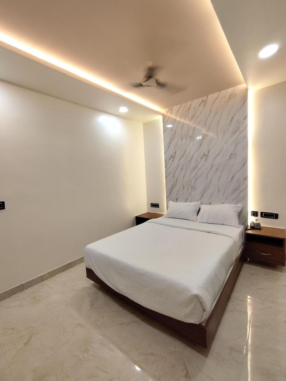 Sree Mahalakshmi Residency By K Hotels Virudunagar Kültér fotó